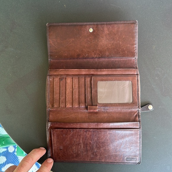 Vintage leather coach wallet - Picture 2 of 5